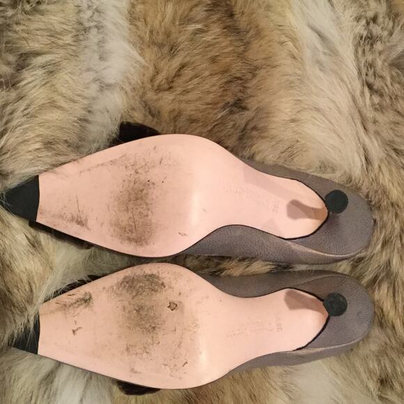 Christian Lacroix vintage Golden brown high heels w/velvet bow 8.5 worn once - Picture 4 of 6